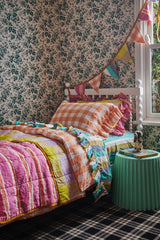 Pineapple Thrills Bunting