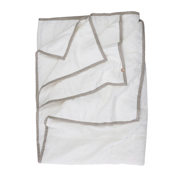 NEW - Ivory Quilt