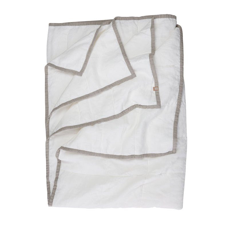 NEW - Ivory Quilt