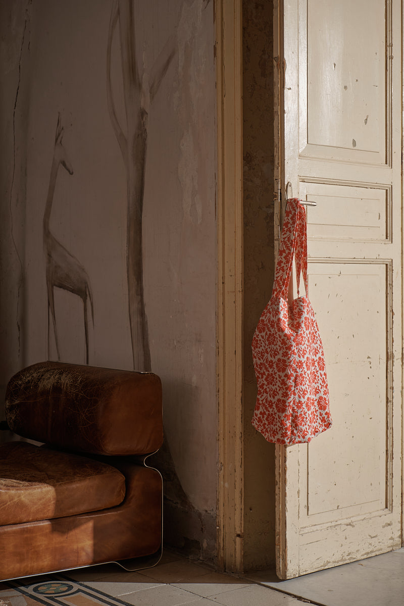 SHIPS AUGUST - Palermo Tote