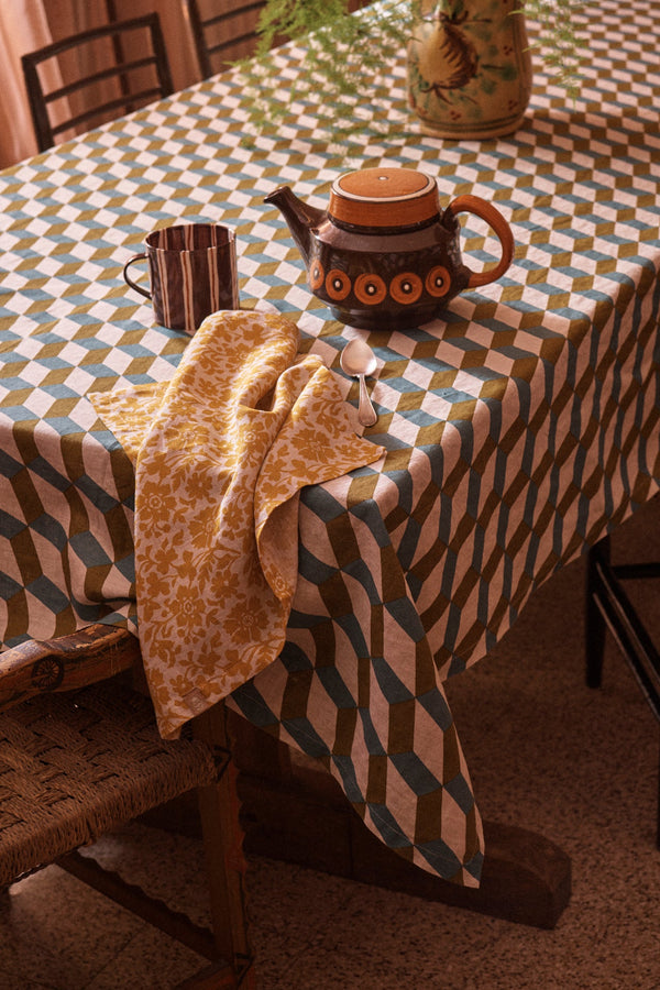 SHIPS SEPTEMBER - Lucia Napery