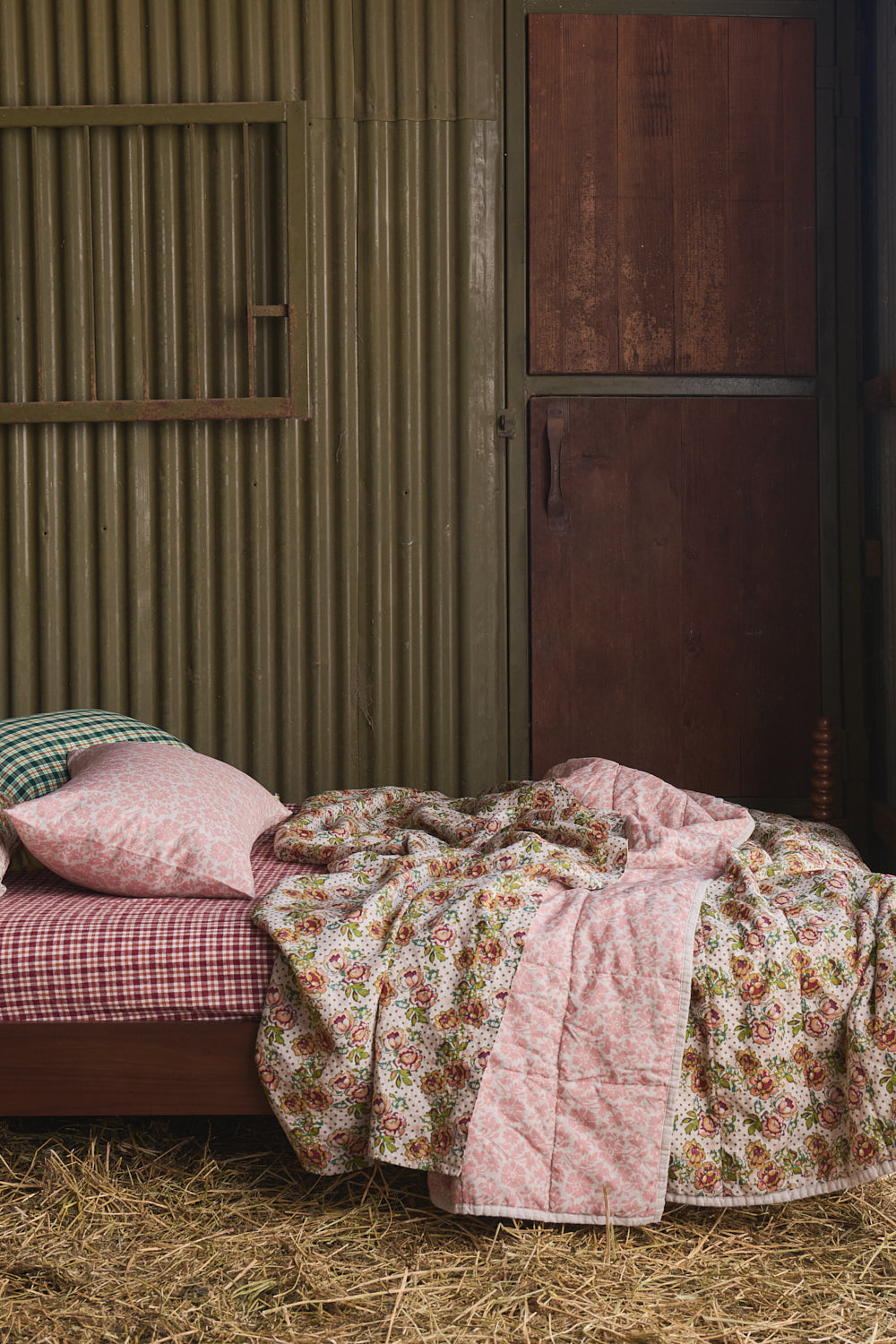 Muriel/Rhonda Double Sided Quilt – Society of Wanderers
