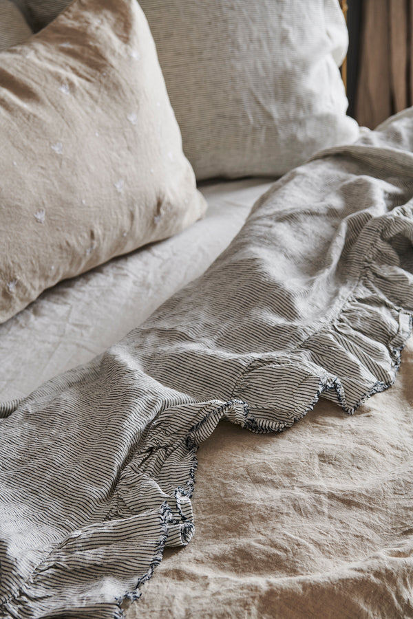 BACK IN STOCK  - Ivory Fitted Sheet